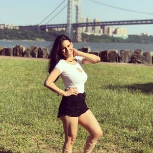 Meet your Posher, Perla kerubin